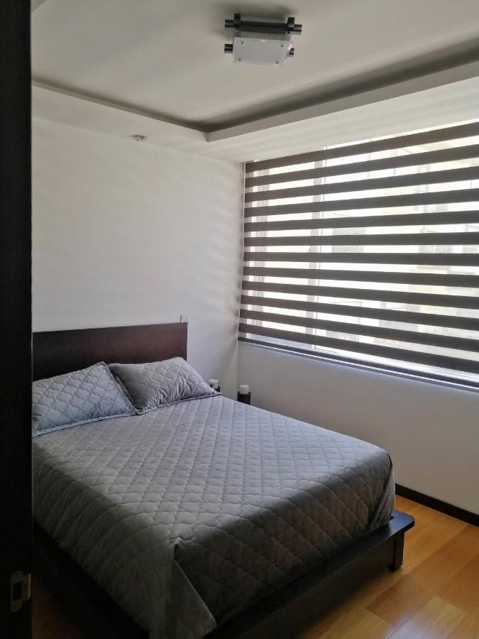 Amoblada En El Sector Del Moderno